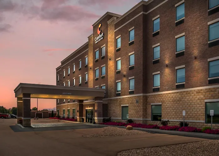 Comfort Inn & Suites Adrian